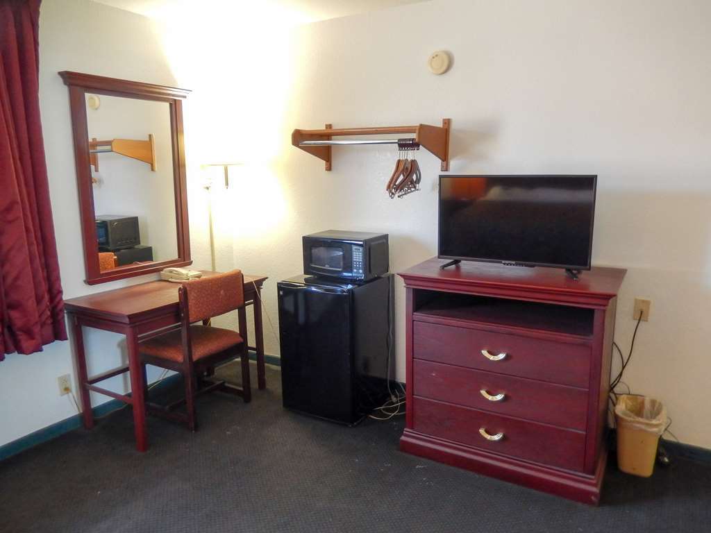 Super 8 Morristown East Downtown Hotel Стая снимка